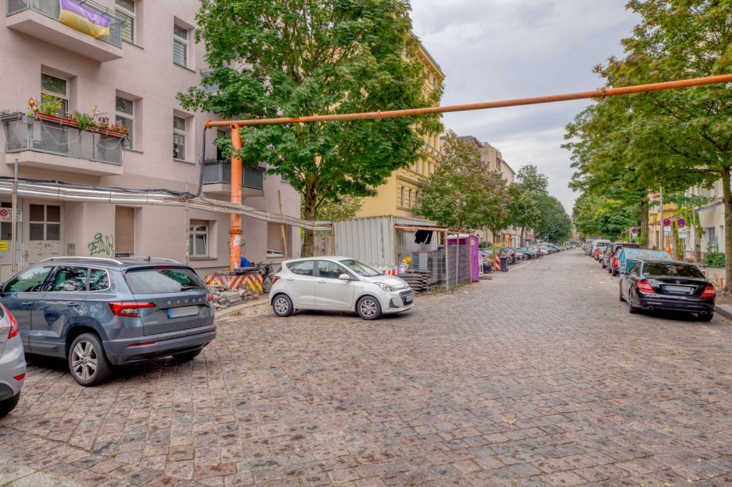 Rent 2 rooms apartment Berlin | Entire place | Berlin | Wunderschöne 3 Zi Wohnung mit viel Platz zum Wohlfühlen in rühiger Berliner Lage mit eigenem Garten | Hominext