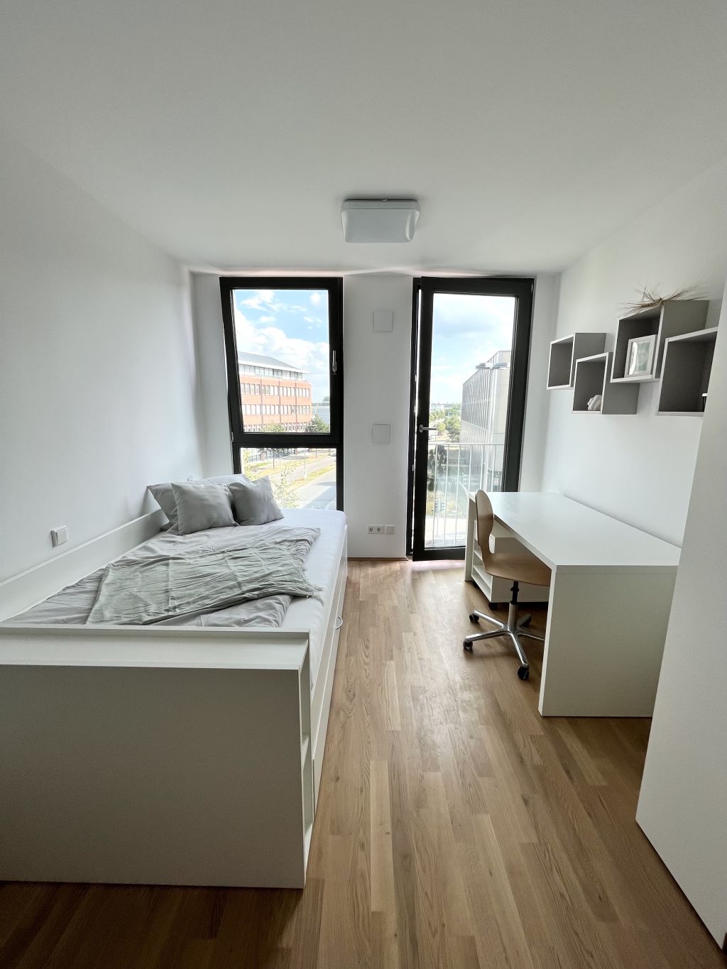 Rent 1 room apartment Berlin | Entire place | Berlin | Studio-Apartment Airport Berlin Campus Adlershof | Hominext