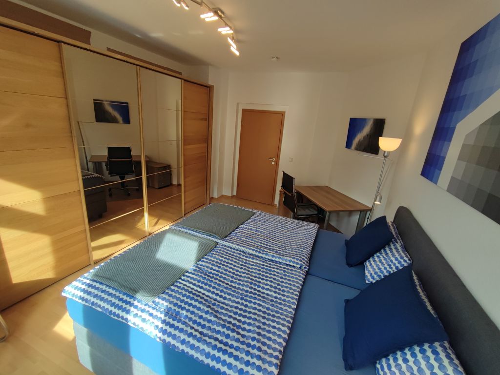 Rent 2 rooms apartment Erfurt | Entire place | Erfurt | Helle, großzügige und hochwertig ausgestattete 3-Raum Wohnung mit idealer Infrastruktur | Hominext