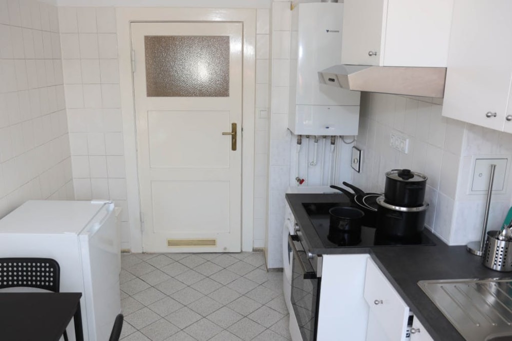 Rent 1 room apartment Berlin | Studio | Berlin | Privatzimmer in Neukölln | Hominext