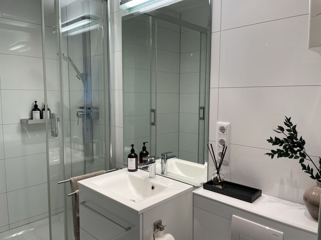 Rent 1 room apartment Berlin | Entire place | Berlin | Fantastisches Penthouse in der Nähe des KaDeWe | Hominext