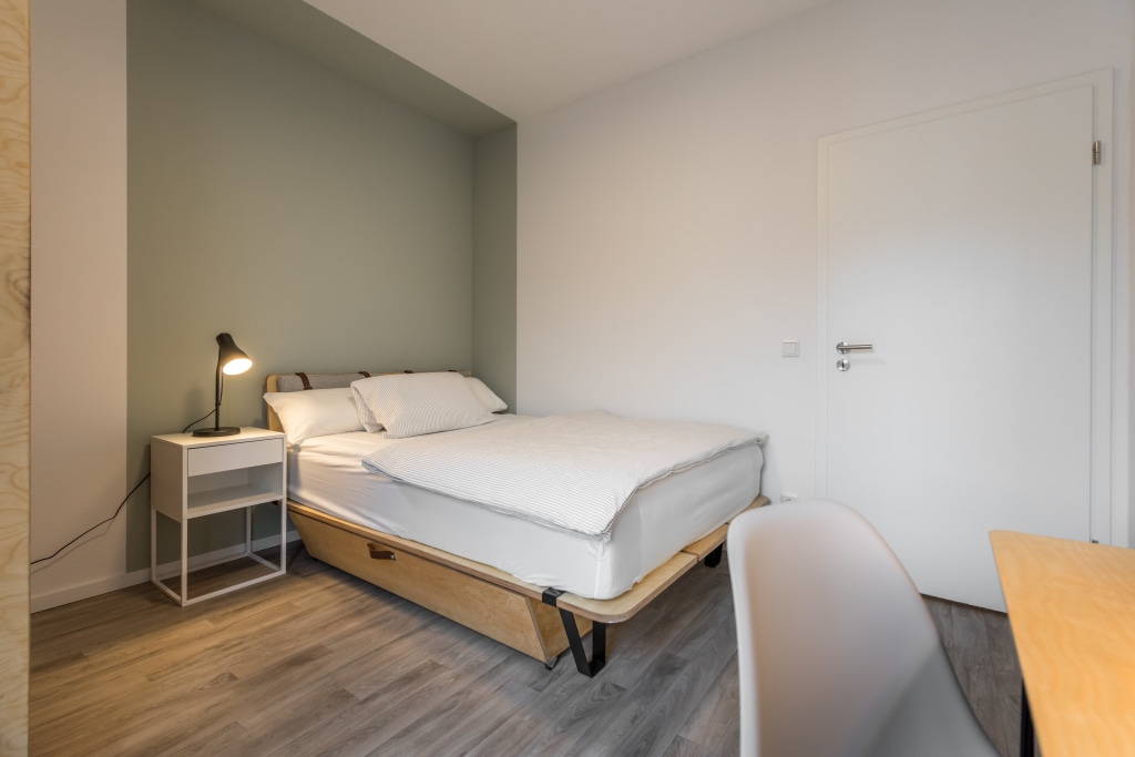 Rent 4 rooms apartment Berlin | Studio | Berlin | Private Room in Lichtenberg, Berlin | Hominext