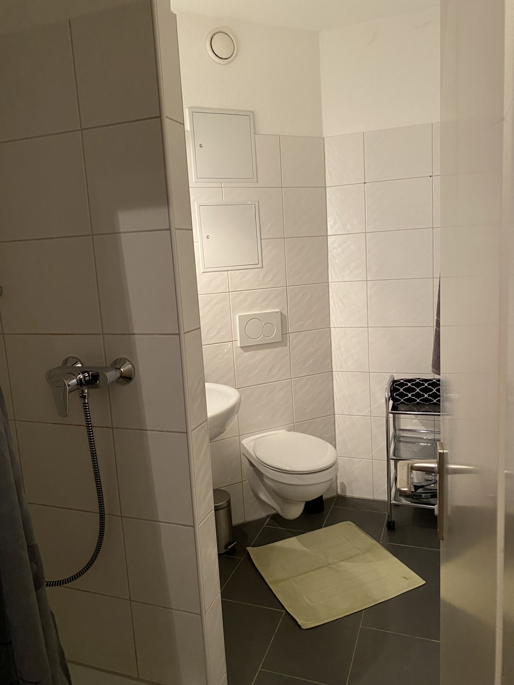 Miete 1 Zimmer Wohnung Köln | Ganze Wohnung | Köln | Zentrales Appartement inkl. Stellplatz | Hominext