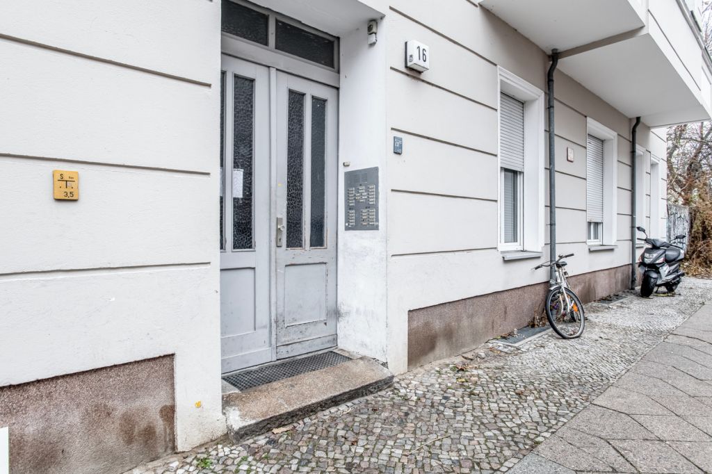 Rent 2 rooms apartment Berlin | Entire place | Berlin | Wunderschöne drei Zimmer Wohnung in grüner Lage nur wenige Minuten vom Mauerpark entfernt | Hominext