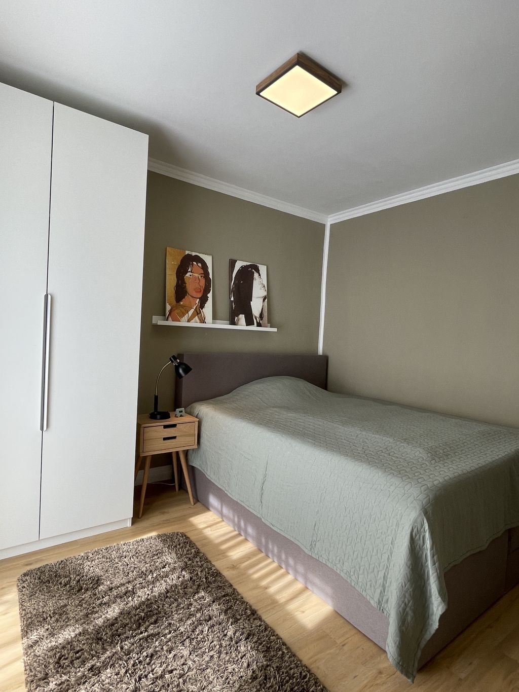 Miete 1 Zimmer Wohnung Berlin | Ganze Wohnung | Berlin | Design Apartment in TOP Lage, 55 qm Küche, Balkon, Holz-Dielen + hohe Stuck-Decken, 100 mbit DSL Internet,Smart TV,  Schlafzimmer zum Garten gelegen | Hominext