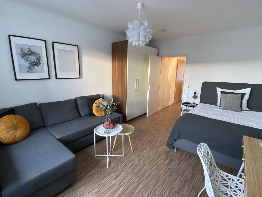 Rent 1 room apartment Köln | Entire place | Köln | Modern, großzügig, zentral, Küche, WIFI | Hominext