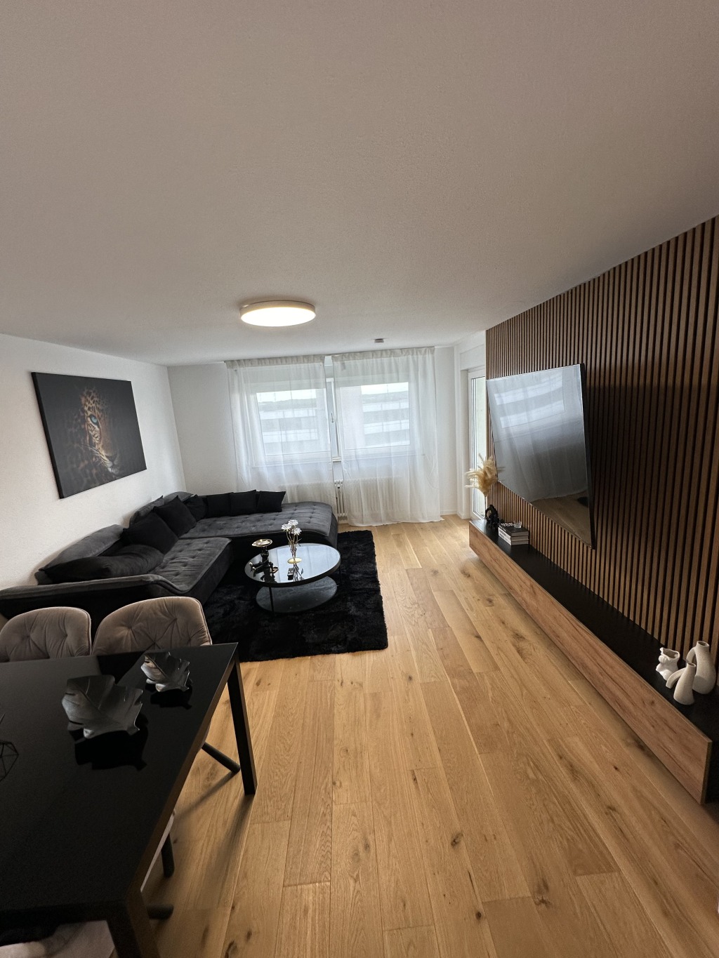 Rent 2 rooms apartment Stuttgart | Entire place | Stuttgart | Exklusive 3-Zimmer-Wohnung in Stuttgart direkt am SI Centrum | Hominext