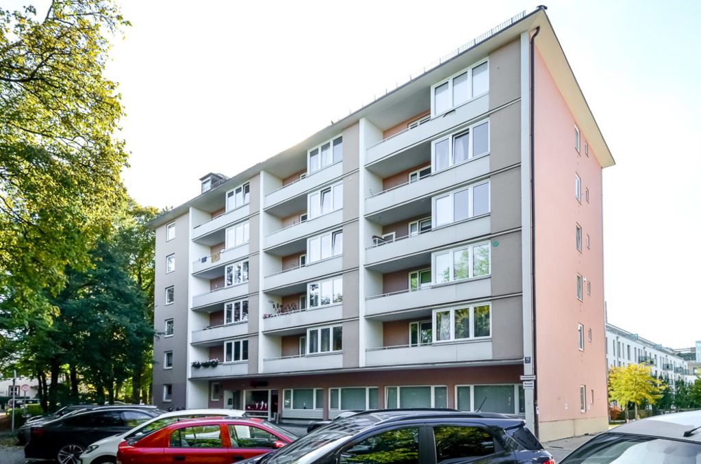 Rent 2 rooms apartment München | Studio | München | Private Room in Sendling, Munich | Hominext