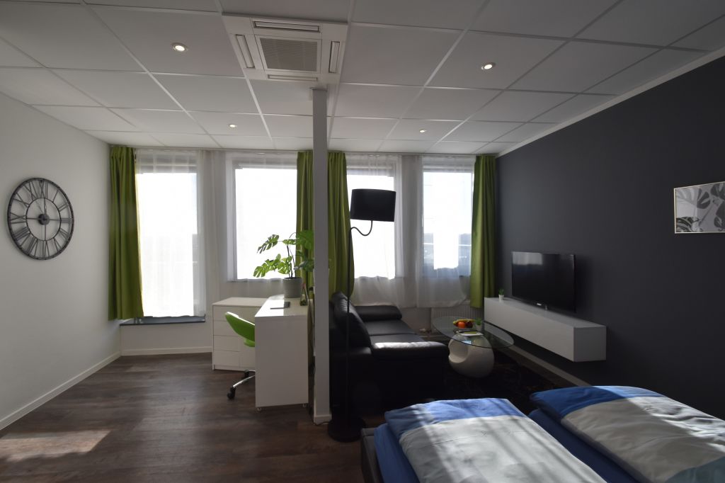 Miete 1 Zimmer Wohnung Frankfurt am Main | Ganze Wohnung | Frankfurt am Main | Penthouse für 2 Personen, kürzlich renoviert | Hominext