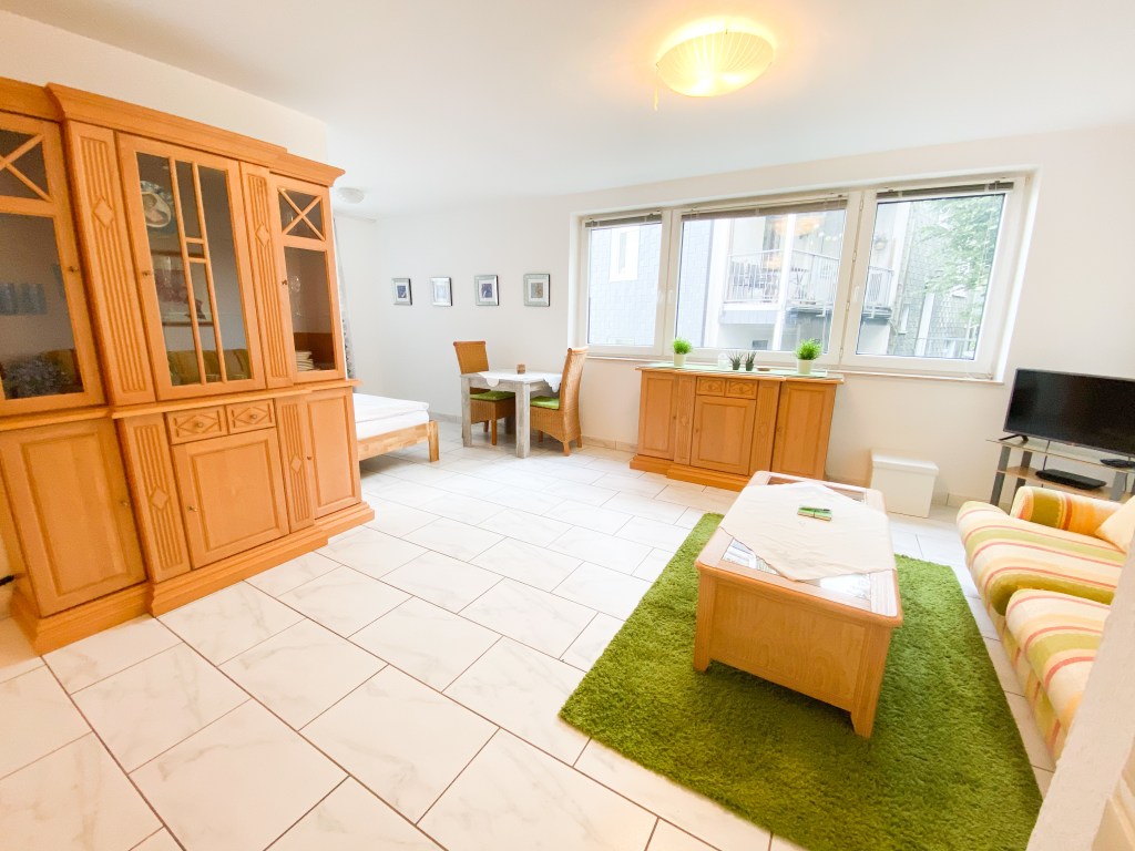 Rent 1 room apartment Wuppertal | Entire place | Wuppertal | Wuppertal/Remscheid - Helles Apartment in moderner Anlage mit Aufzug - zentral und citynah | Hominext