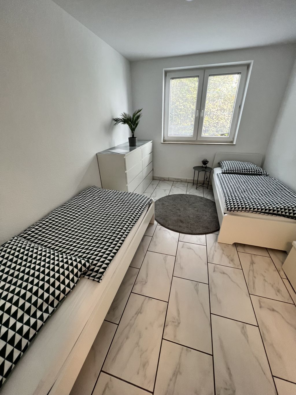 Rent 3 rooms apartment Wuppertal | Entire place | Wuppertal | große Design-Wohnung für bis zu 6 Pers. - zentral Wtal+Remscheid | Hominext