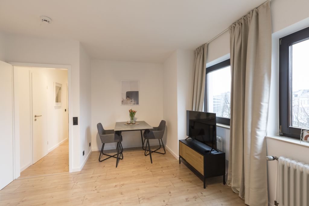 Miete 1 Zimmer Wohnung Bielefeld | Ganze Wohnung | Bielefeld | Modernisiertes und möbliertes Appartement in 1A Lage von Bielefeld | Hominext