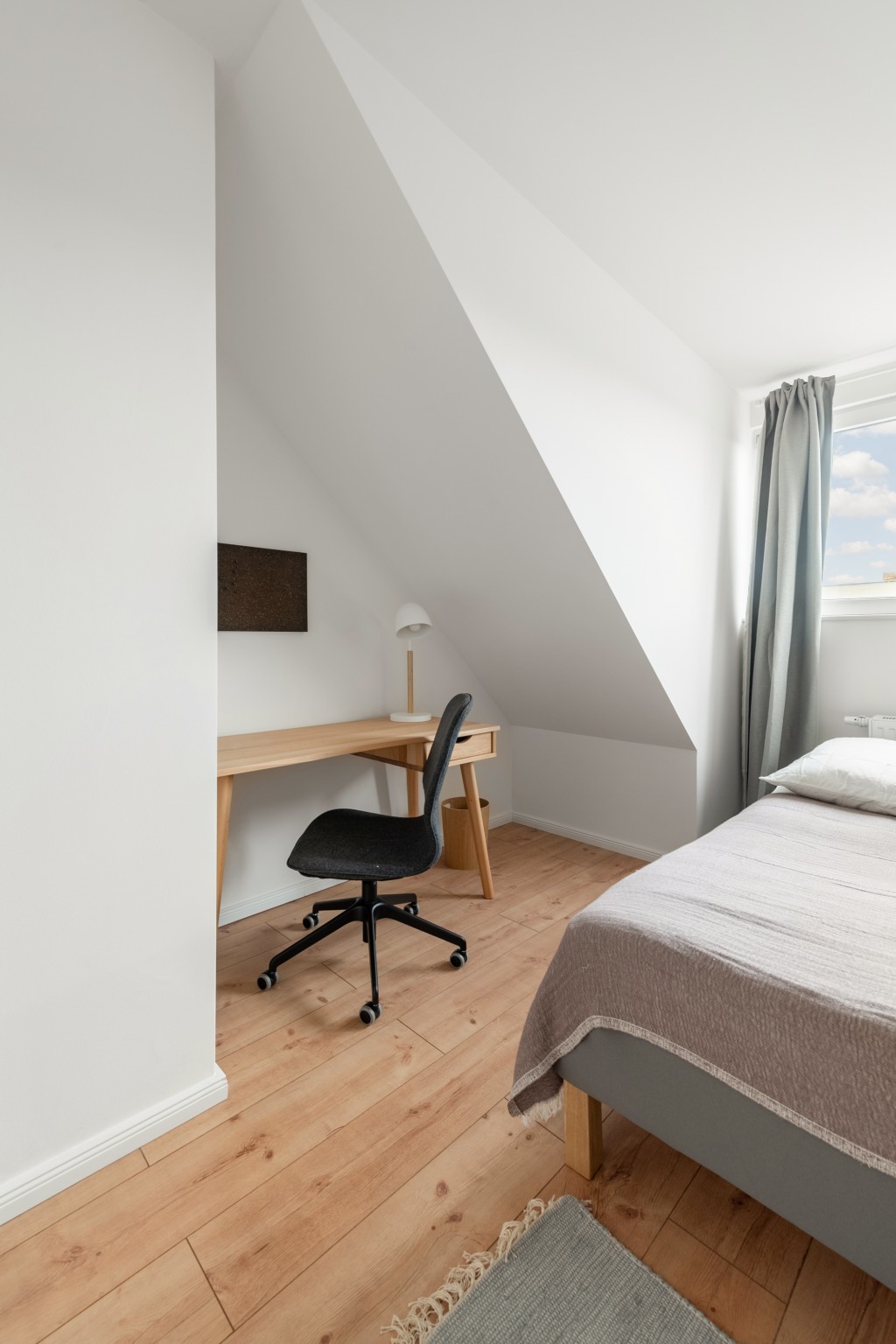 Rent 1 room apartment Berlin | Studio | Berlin | Furnished room in a coliving apartment for working professionals | Hominext