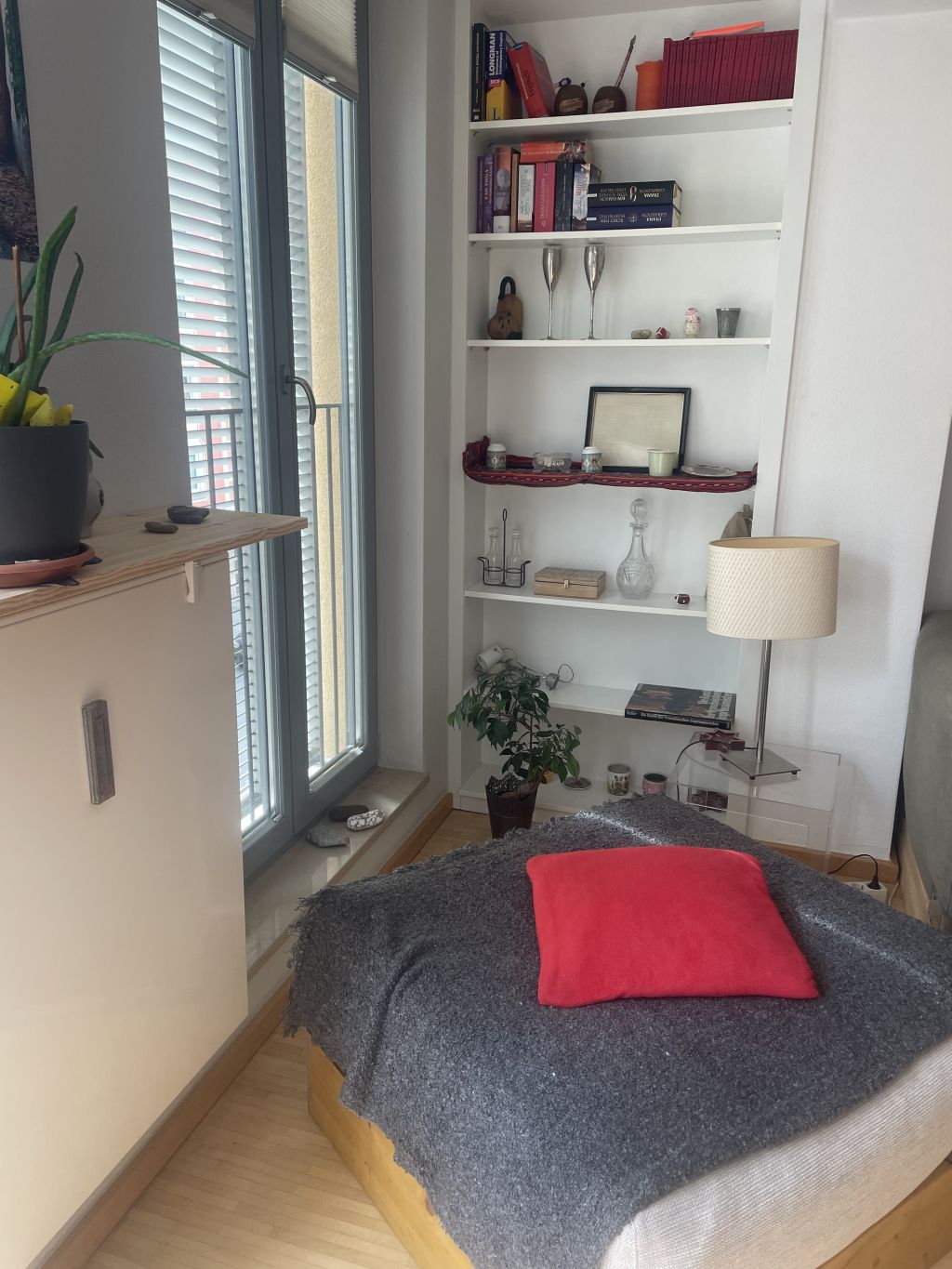 Rent 1 room apartment München | Entire place | München | Im Geschehen | Hominext