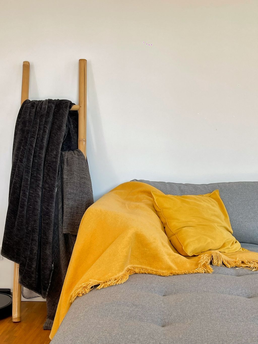 Miete 2 Zimmer Wohnung Berlin | Ganze Wohnung | Berlin | The Berlin Retreat - Stilvolles Apartment mit Wasserblick - 109qm - 2 Schlafzimmer 2 Bäder - 20min zum Flughafen | Hominext