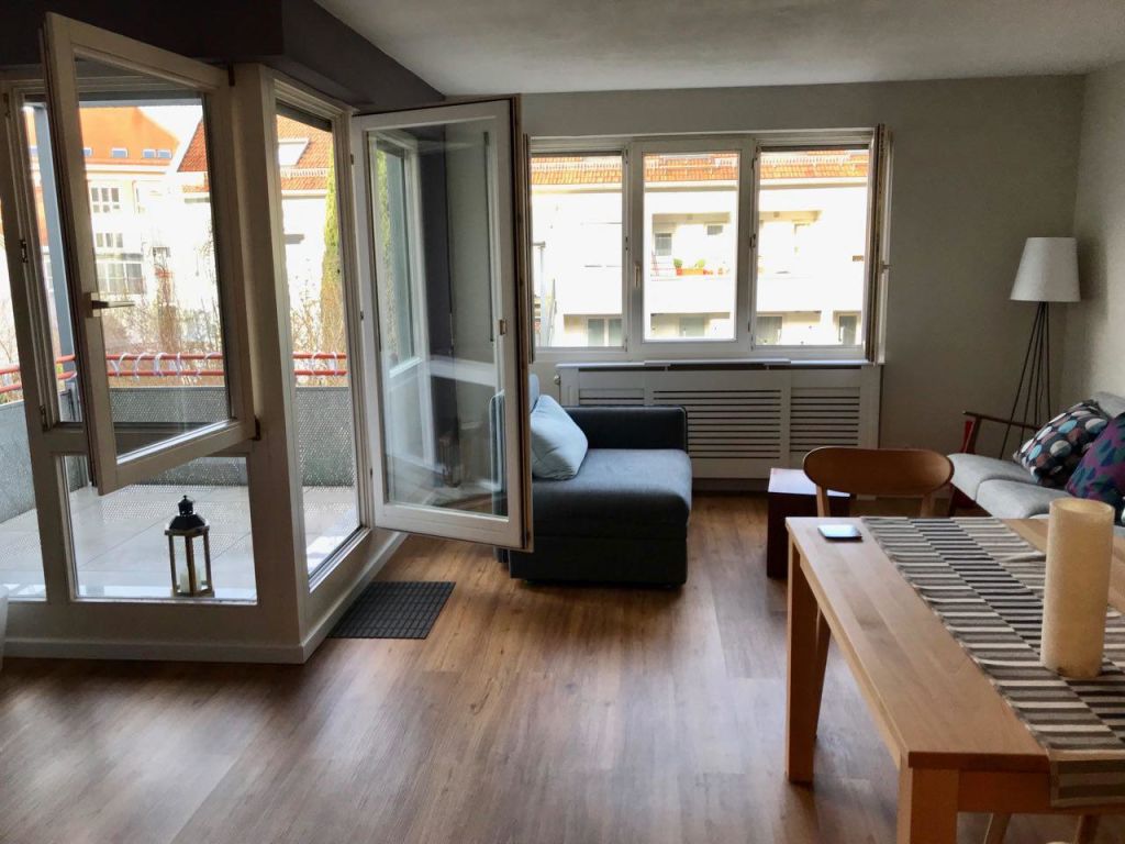 Miete 1 Zimmer Wohnung Esslingen am Neckar | Ganze Wohnung | Esslingen am Neckar | ruhige 1,5 Zimmer-Wohnung mit Terrasse in Stadtmitte Esslingen | Hominext