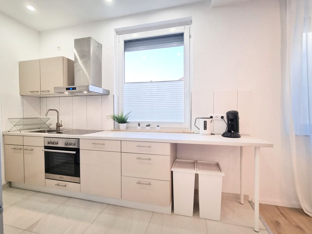 Rent 2 rooms apartment Essen | Entire place | Essen | Boho Home -liebevoll vollausgestatte 3ZKB in Uniklink-Nähe mit Gartennutzung | Hominext