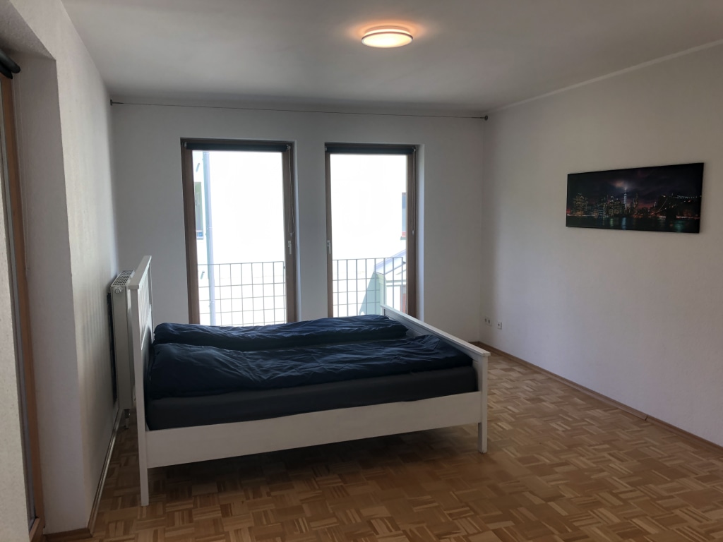 Miete 3 Zimmer Wohnung Berlin | Ganze Wohnung | Berlin | Modernes Apartment mit 2 Balkonen und 3 Schlafzimmern in Pankow - direkt am Brosepark, 20 Minuten mit der Tram nach Berlin-Mitte | Hominext