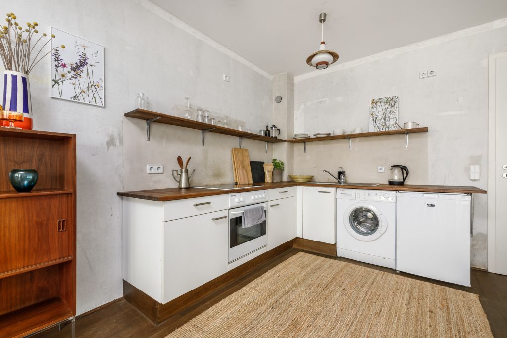 Rent 1 room apartment Berlin | Entire place | Berlin | Edgy Rustic-Chic Apartment in Berlin Mitte | Hominext