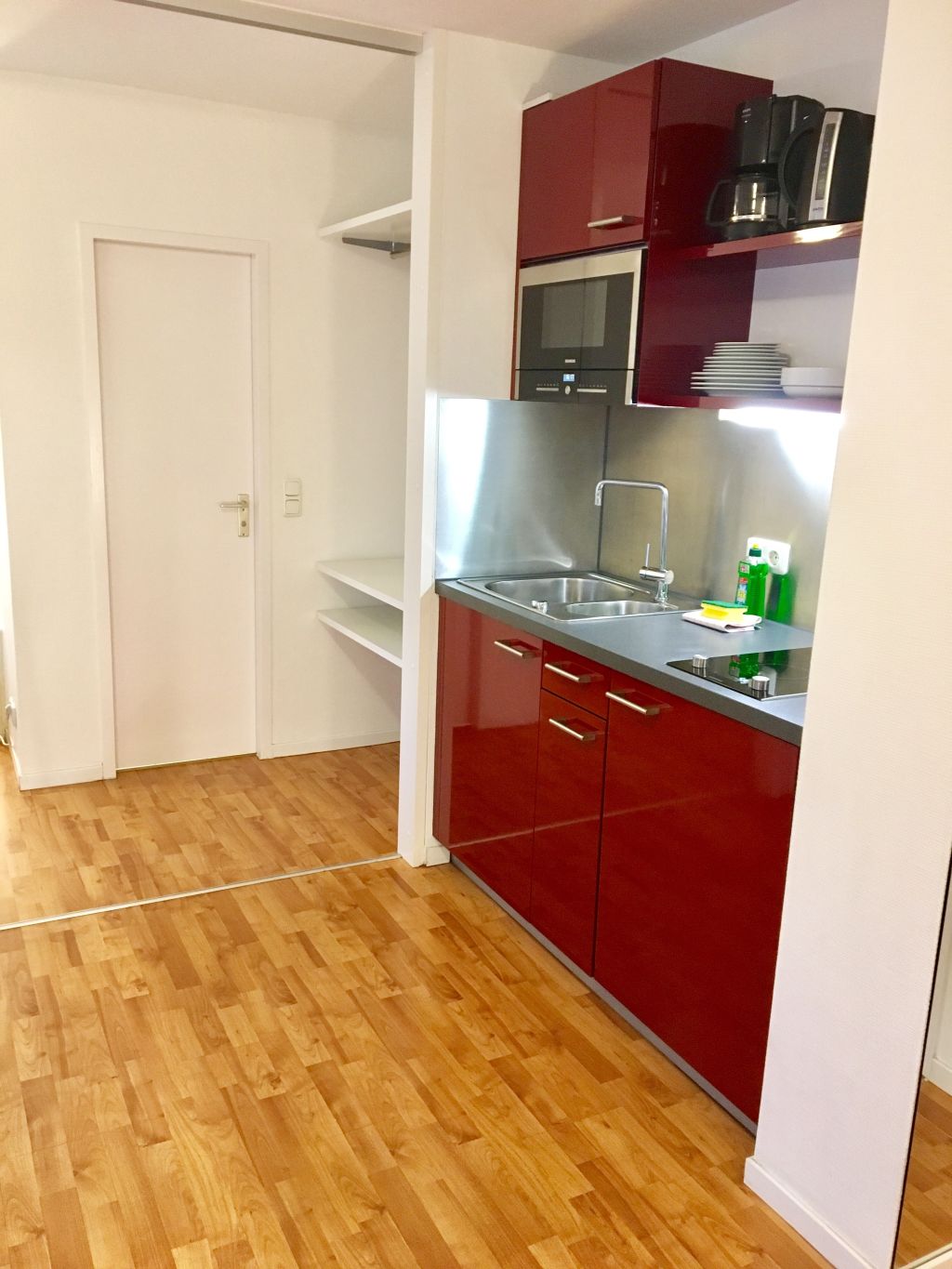 Miete 1 Zimmer Wohnung Berlin | Ganze Wohnung | Berlin | Großzügige Deluxe Studioapartments in Berlin-Wilmersdorf | Hominext