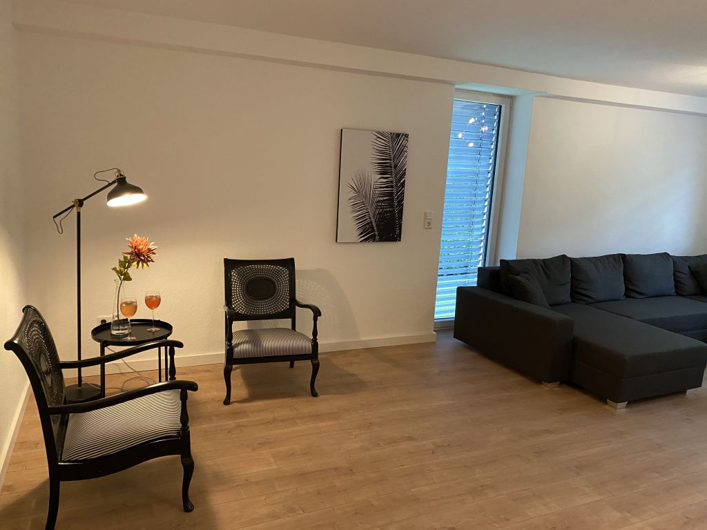 Rent 1 room apartment Lohmar | Entire place | Lohmar | neuwertige Erdgeschoss Wohnung in ruhiger Wohnlage aber gute Infrastruktur | Hominext