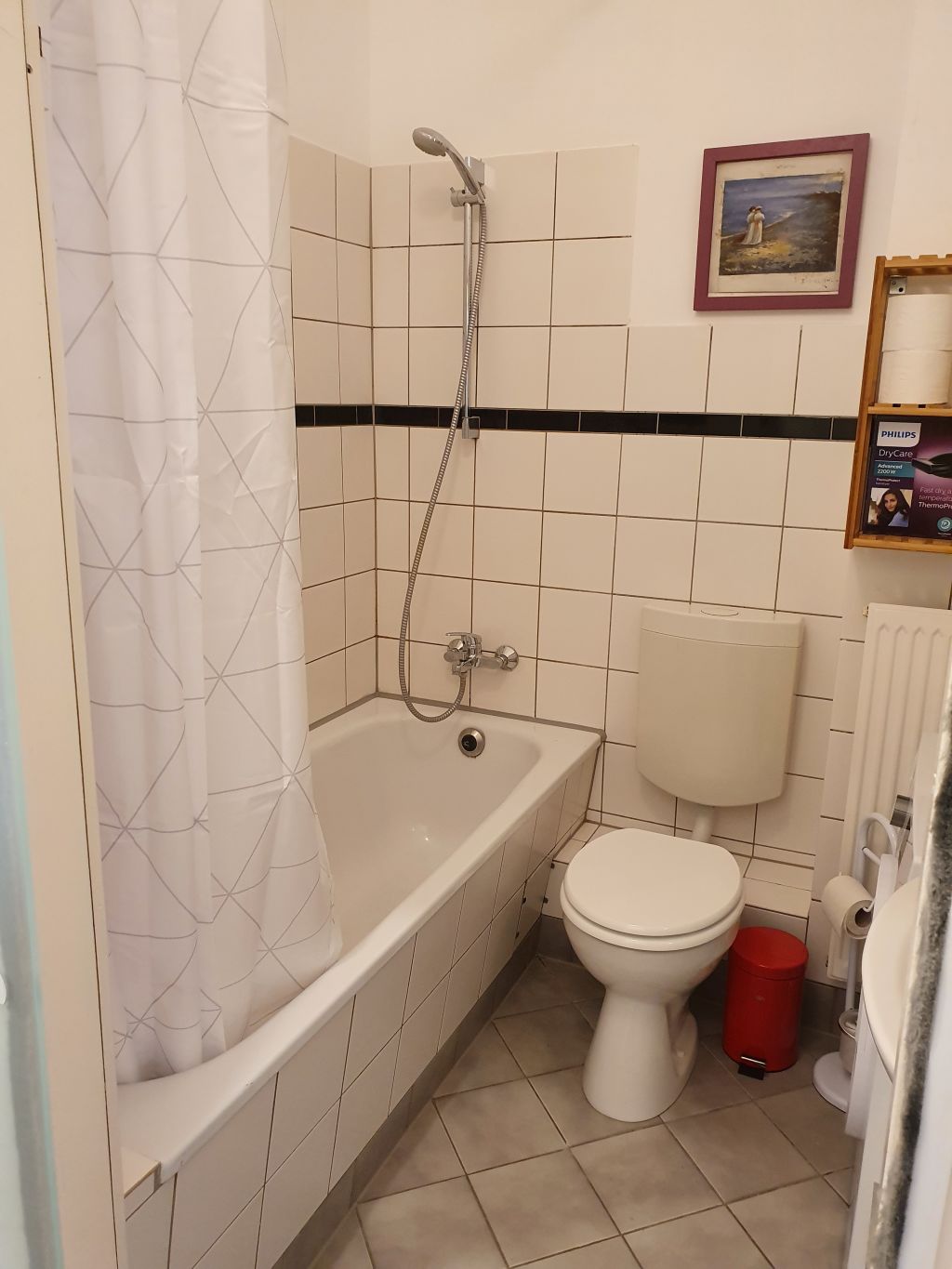 Rent 2 rooms apartment Berlin | Entire place | Berlin | 'Madita' - große Altbau-Wohnung mit 2 Schlafzimmern im schönen Wedding | Hominext