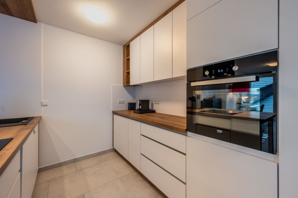 Miete 1 Zimmer Wohnung Böblingen | Ganze Wohnung | Böblingen | Luxus Studio "USM" mitten in Böblingen I Kamin I Terrasse I Parken I Netflix | Hominext