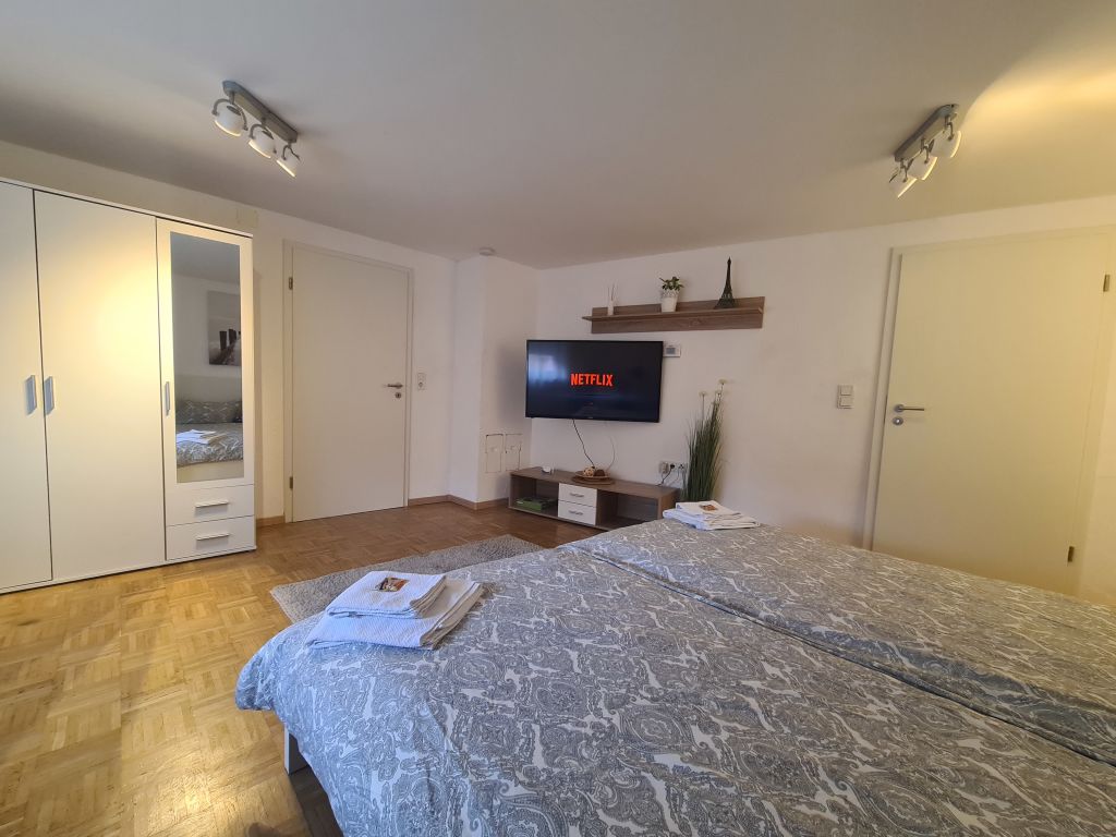 Rent 1 room apartment Kaiserslautern | Entire place | Kaiserslautern | Classic Apartments - Apartment 2 | Hominext