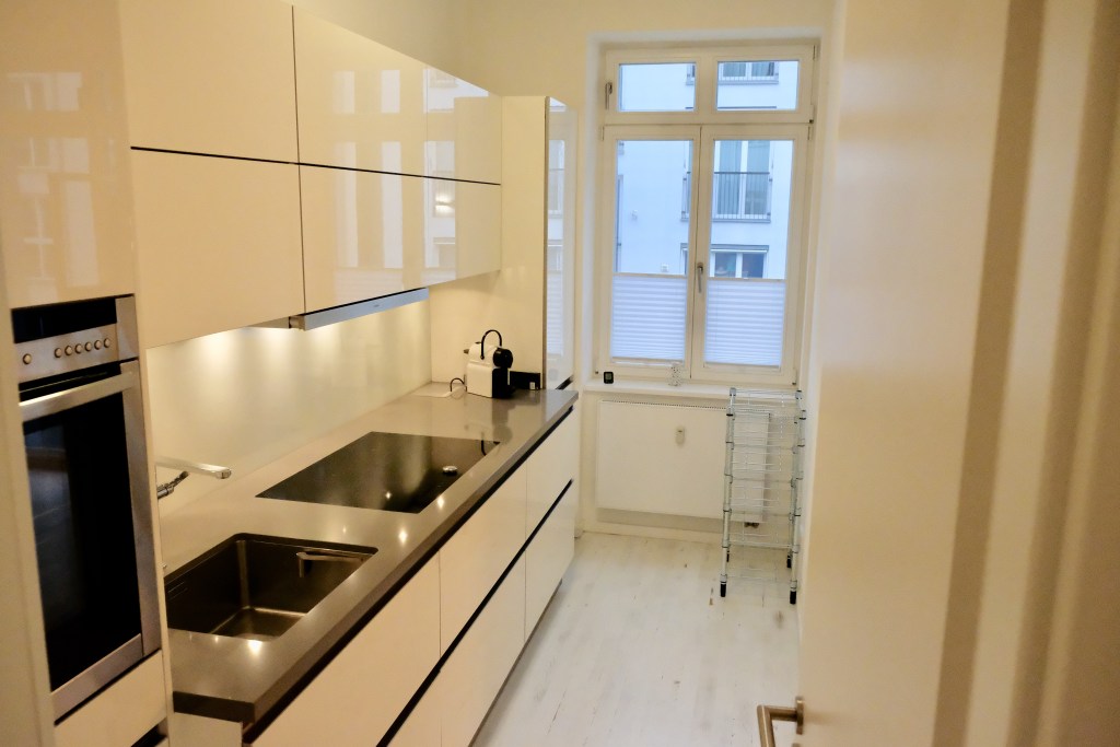 Rent 1 room apartment Berlin | Entire place | Berlin | Wunderschöne Altbauwohnung in Charlottenburg | Hominext