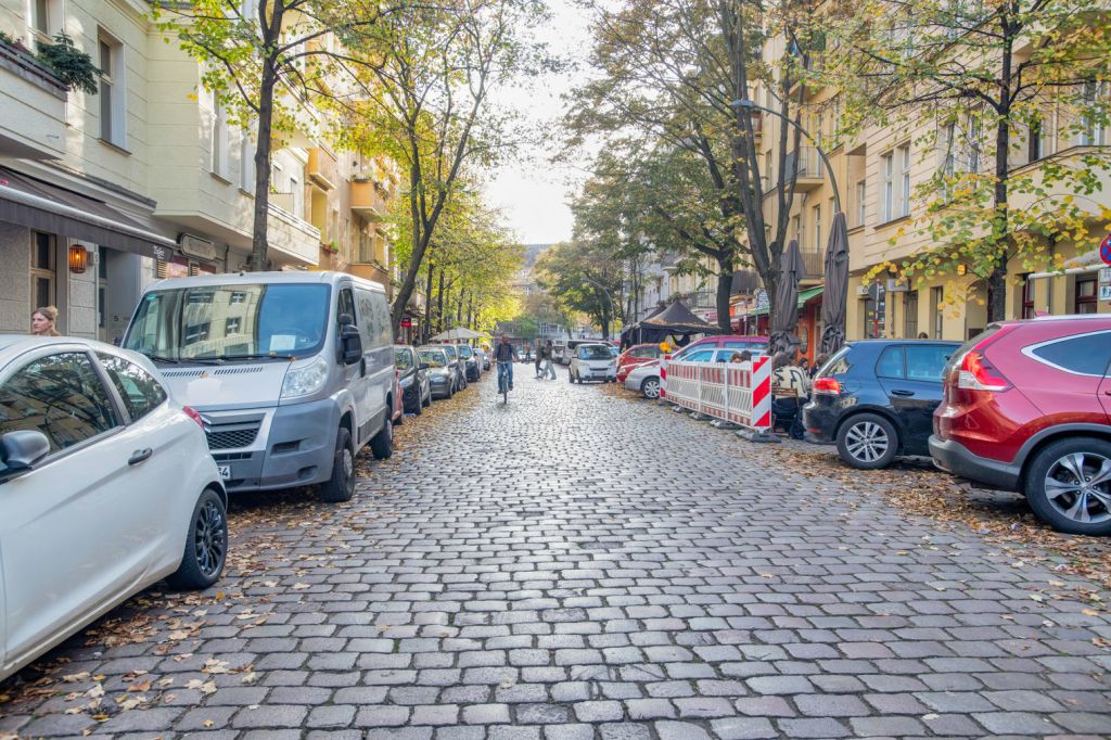 Miete 1 Zimmer Wohnung Berlin | Ganze Wohnung | Berlin | Wunderschöne vollmöblierte 2 Zimmer Wohnung direkt am Boxhagener Platz. | Hominext