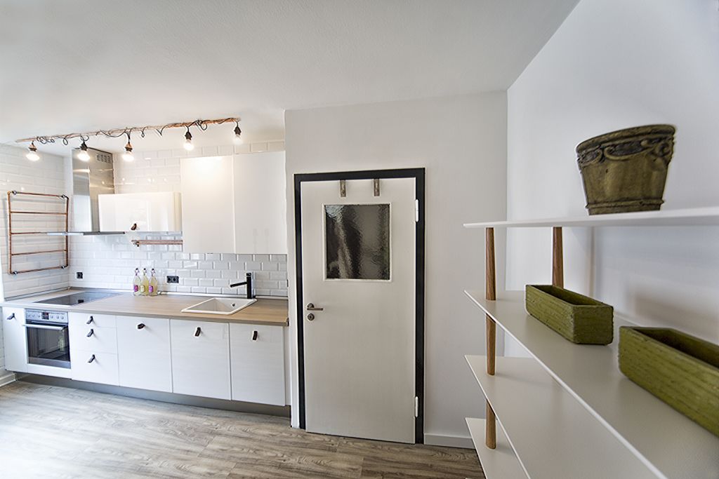 Miete 1 Zimmer Wohnung Düsseldorf | Ganze Wohnung | Düsseldorf | Möblierte Designer Wohnung mit Südwest-Balkon mitten im Medienhafen | Hominext