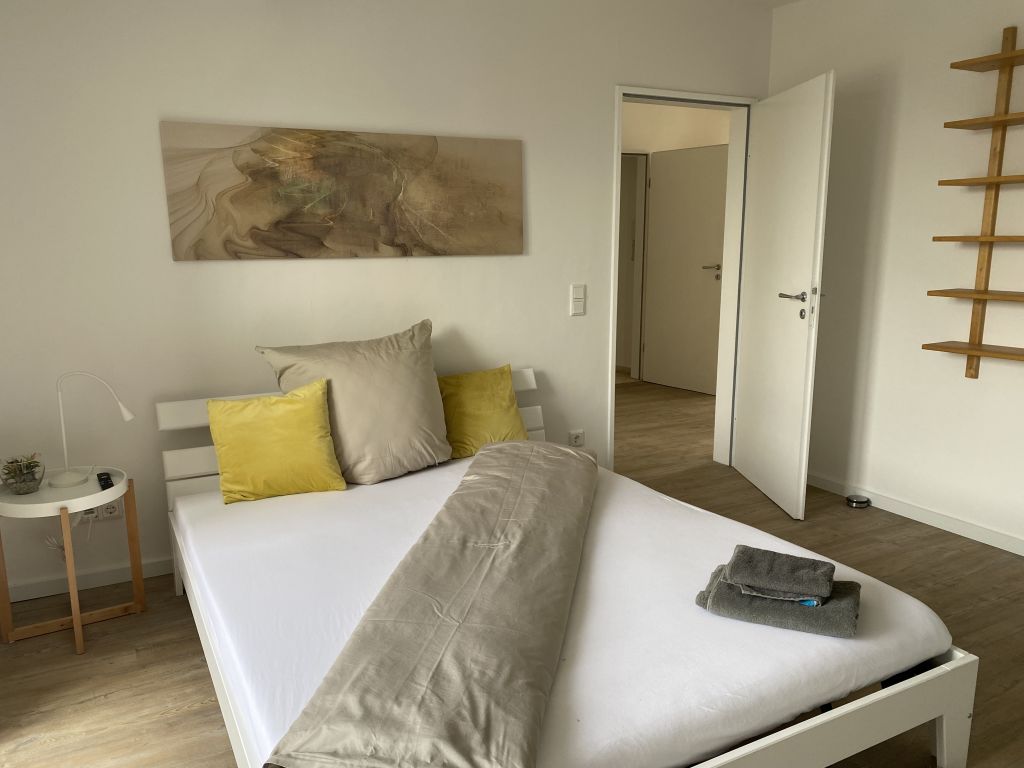 Miete 2 Zimmer Wohnung Düsseldorf | Ganze Wohnung | Düsseldorf | Wunderschöne und liebevoll 3 Zimmer Dachwohnung  in Düsseldorf | Hominext