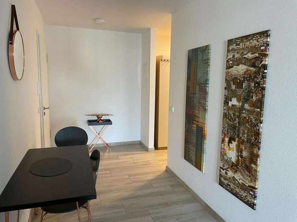 Rent 1 room apartment Hürth | Entire place | Hürth | Gemütliches Studio-Apartment in Hürth-Efferen, südlich von Köln | Hominext