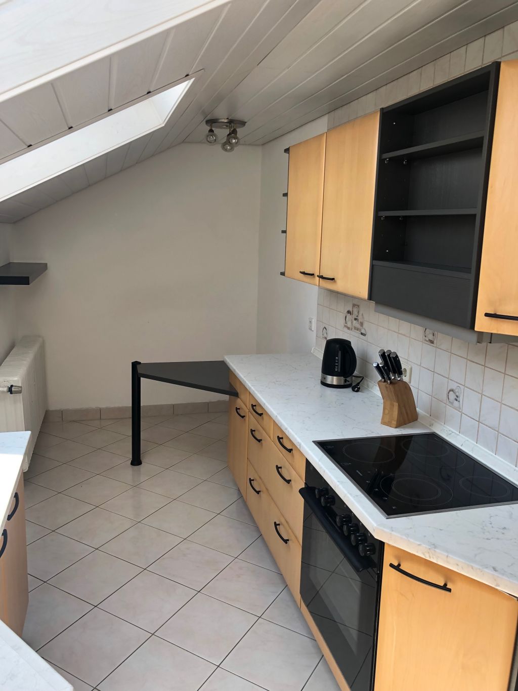 Rent 1 room apartment Sindelfingen | Entire place | Sindelfingen | Möbliertes 2 Zimmer Apartment mit Reinigungsservice | Hominext