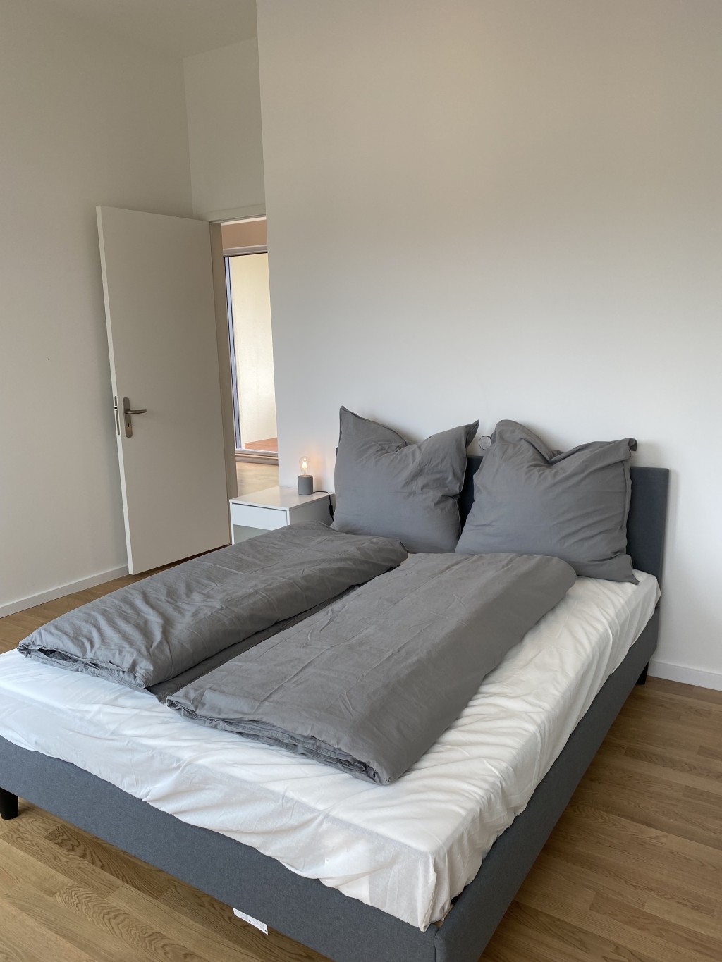 Rent 2 rooms apartment Berlin | Entire place | Berlin | Neues Dachgeschoss mit zwei Terassen in Neukölln | Hominext