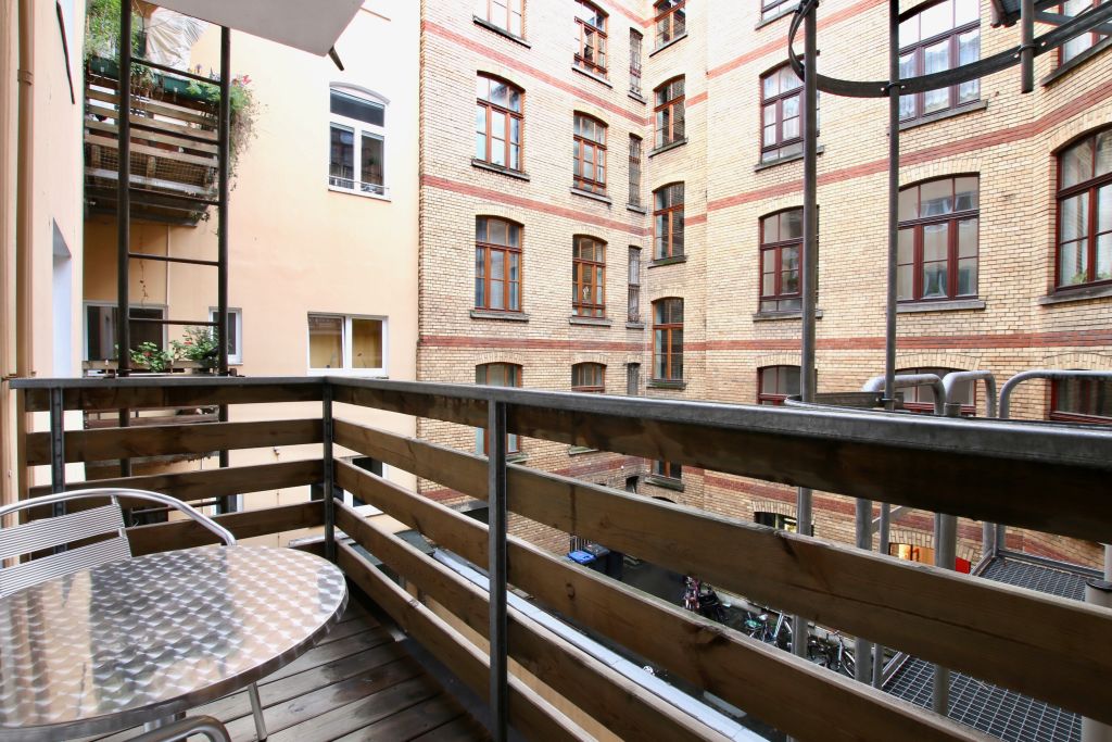 Rent 1 room apartment Köln | Entire place | Köln | Gemütliches Apartment mit Balkon im Herzen Kölns | Hominext