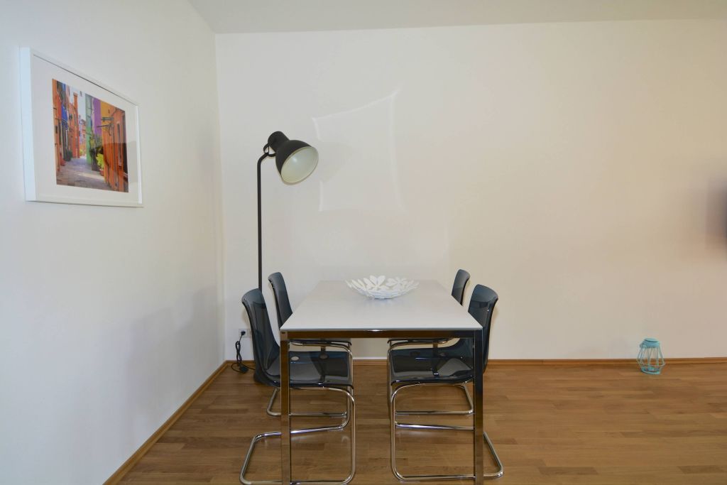 Miete 2 Zimmer Wohnung Berlin | Ganze Wohnung | Berlin | Direkt am Zionskirchplatz wohnen. | Hominext