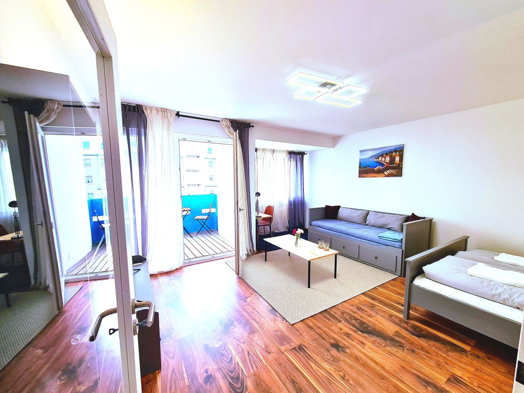 Miete 1 Zimmer Wohnung Düsseldorf | Ganze Wohnung | Düsseldorf | Exklusive Designerwohnung mit Balkon in Derendorf | Hominext