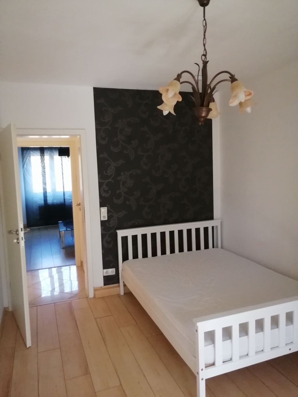 Miete 2 Zimmer Wohnung Köln | Ganze Wohnung | Köln | Köln-Höhenberg | 3-Zimmer-Whg. 70 m² | 1. OG | Hominext