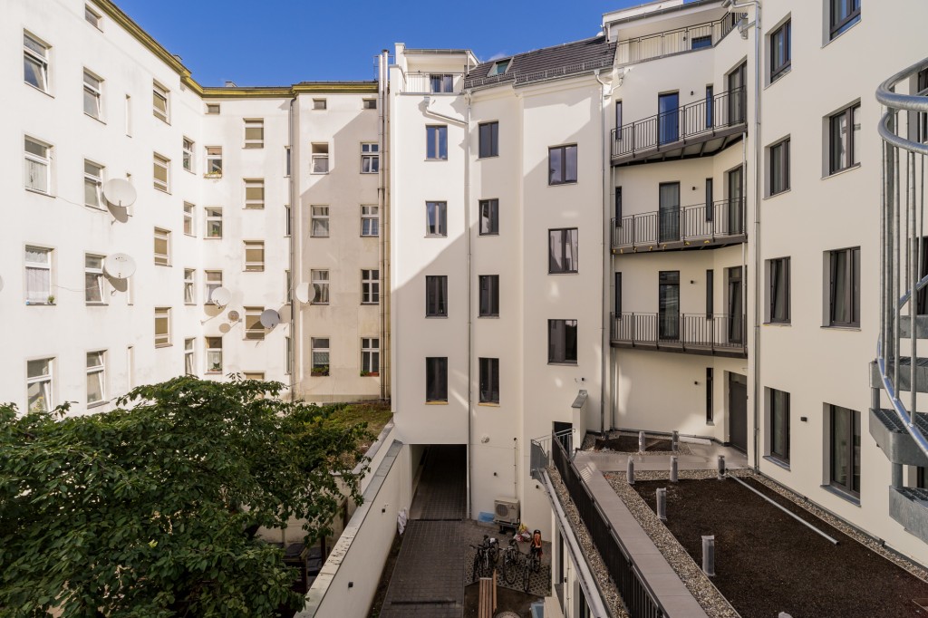 Miete 1 Zimmer Wohnung Berlin | Ganze Wohnung | Berlin | Große 2 Zimmer Wohnung mit Balkon direkt am Hermannplatz | Hominext