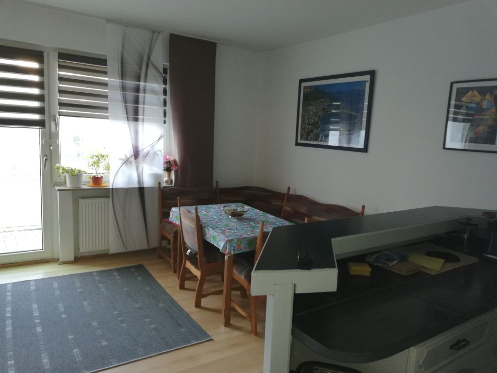 Rent 1 room apartment Essen | Entire place | Essen | Mobilierte Helle 2,5 Zimmer Wohnung Nähe Messe / Uniklinikum Essen | Hominext