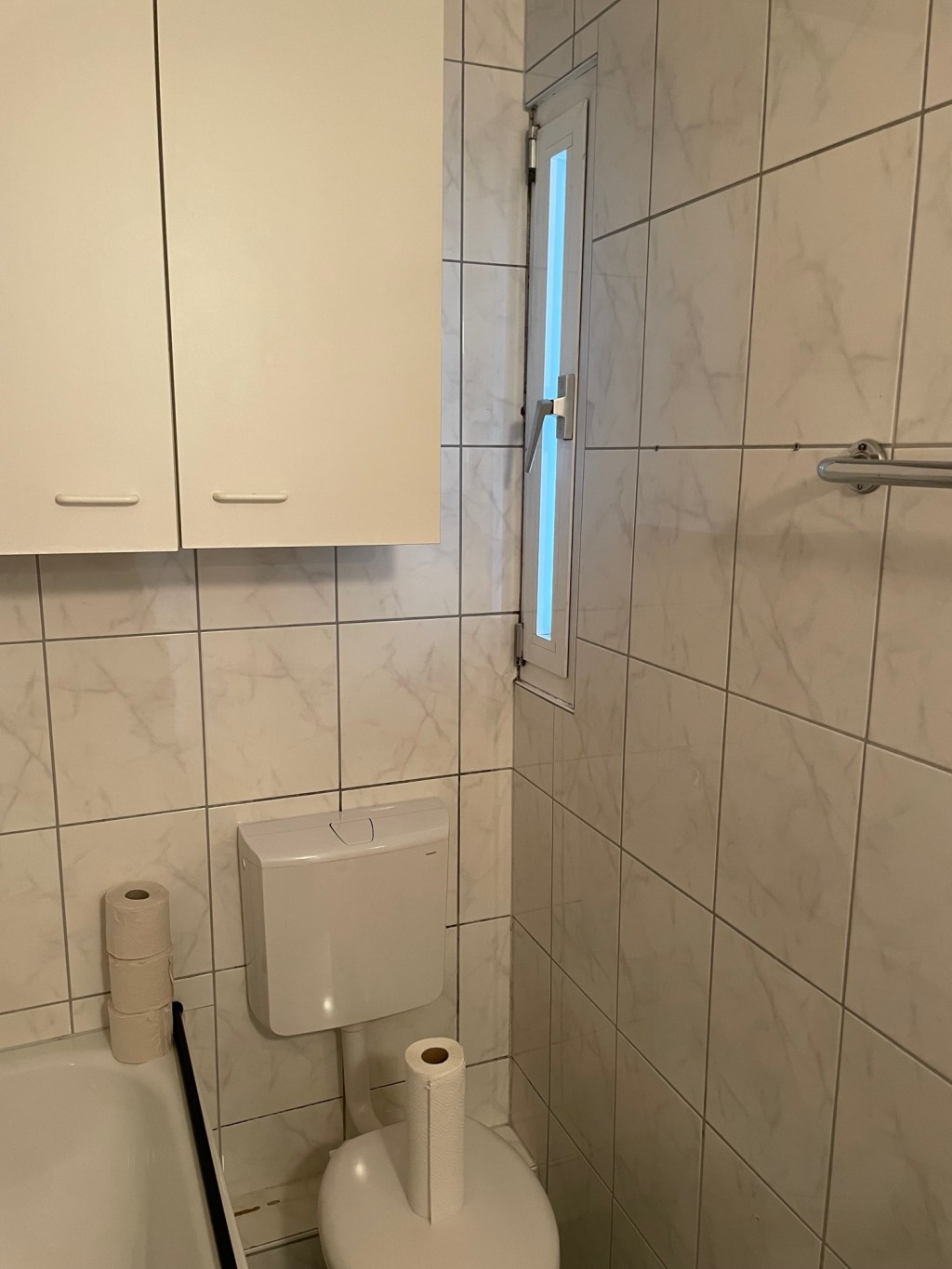 Miete 1 Zimmer Wohnung Köln | Ganze Wohnung | Köln | Schöne, helle Wohnung in der Südstadt mit Balkon (Garage im Haus separat anmietbar) | Hominext