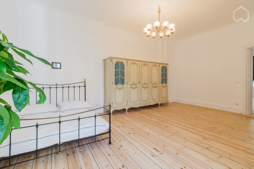 Rent 2 rooms apartment Berlin | Entire place | Berlin | Sunshine Designer Apt Kreuzberg Neukölln near Park Canal Subway U7 U8 | Hominext