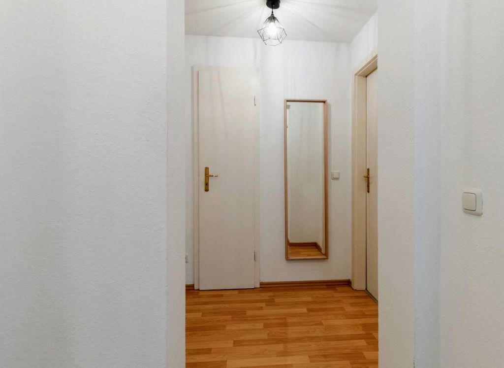 Miete 1 Zimmer Wohnung Dresden | Ganze Wohnung | Dresden | Szenekiez: charmante Wohnung mit Dachbalken | Hominext