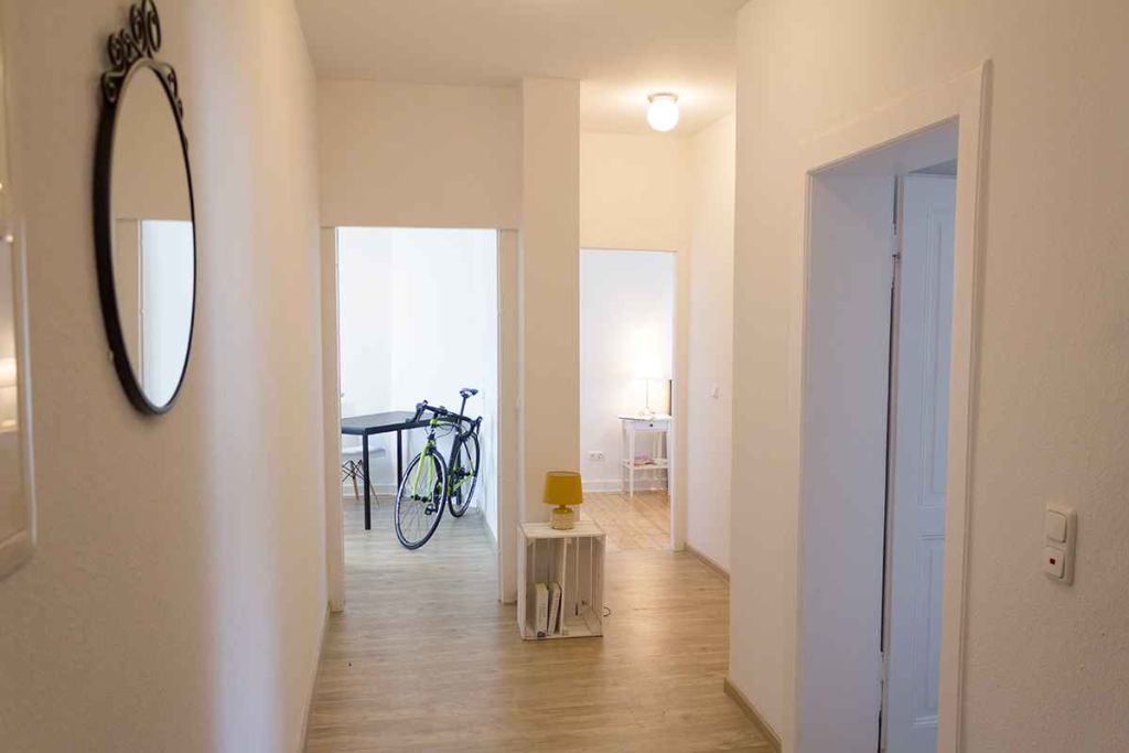 Rent 4 rooms apartment Frankfurt am Main | Studio | Frankfurt am Main | Modernes und helles Zimmer in einem sehr schönen Co-Living-Apartment in einem beliebten Stadtteil von Frankfurt | Hominext