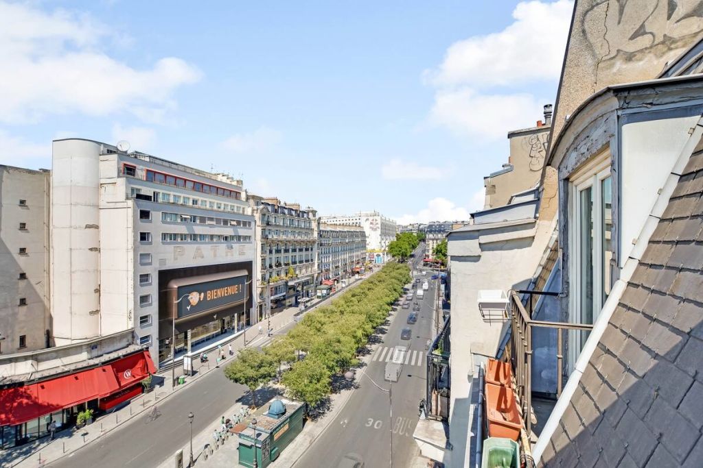 Place de Clichy