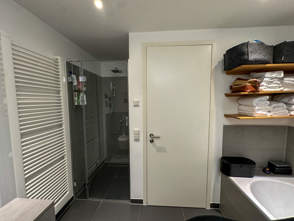 Miete 2 Zimmer Wohnung Köln | Ganze Wohnung | Köln | Apartment mitten in der City - zentral und dennoch ruhig | Hominext