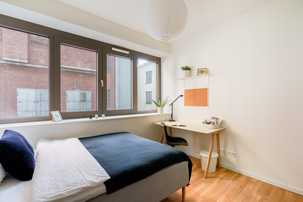 Miete 1 Zimmer Wohnung Berlin | Studio | Berlin | Fully furnished, stylish 5-room co-living apartment (incl. cleaning service, internet, registration etc.) | Hominext