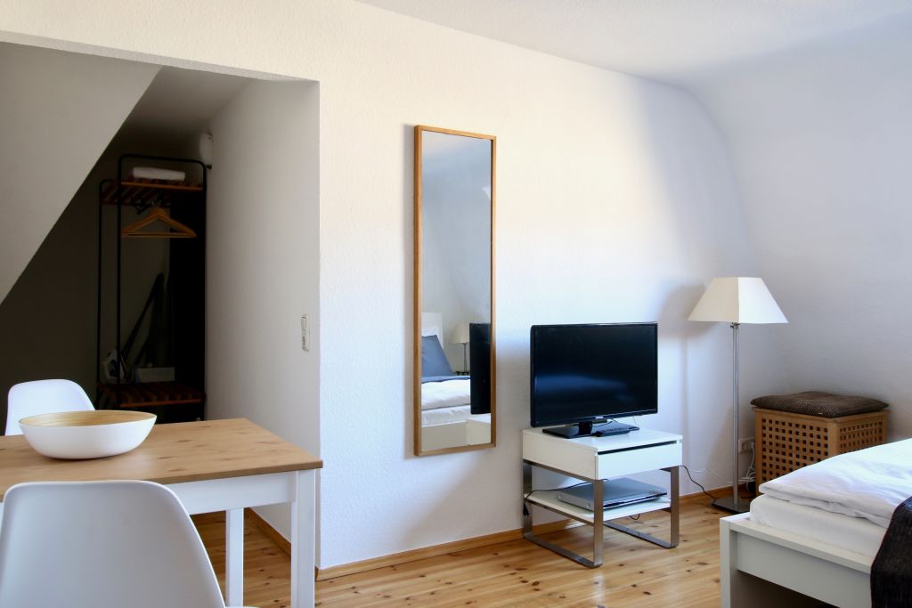 Miete 1 Zimmer Wohnung Köln | Ganze Wohnung | Köln | Gemütliches Studio in zentraler Lage | Hominext