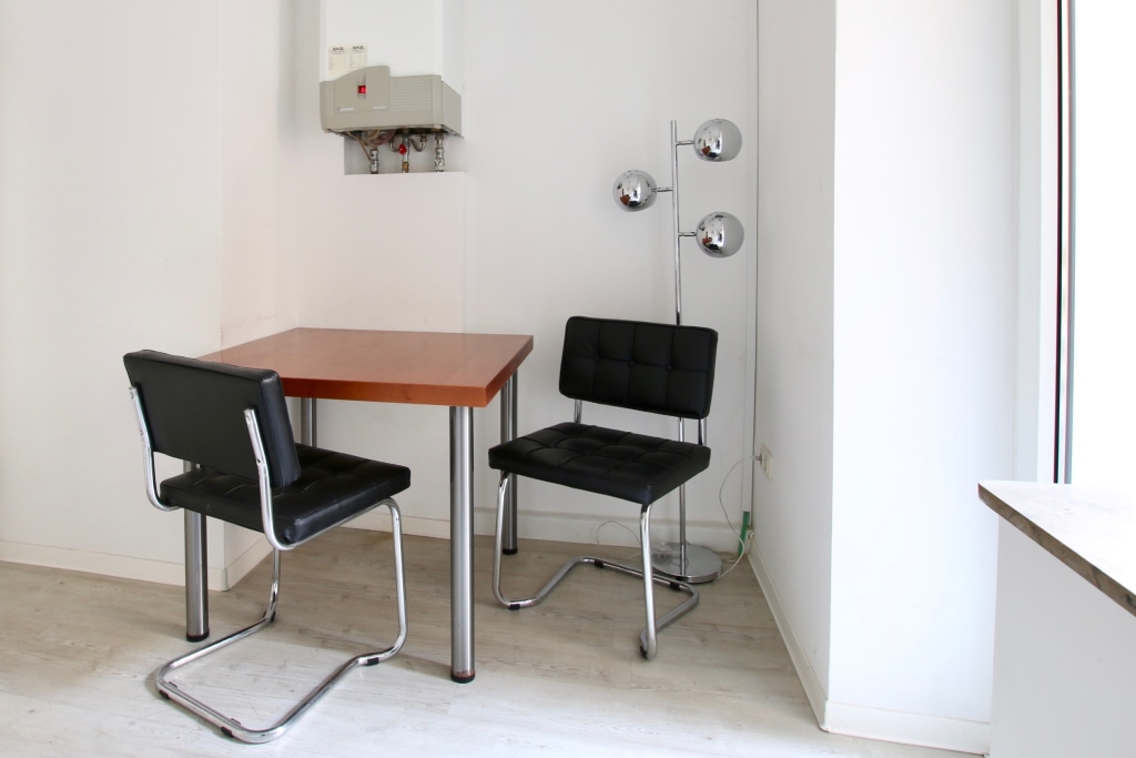 Miete 1 Zimmer Wohnung Köln | Ganze Wohnung | Köln | Innenstadt Studio-Apartment mit Balkon | Hominext